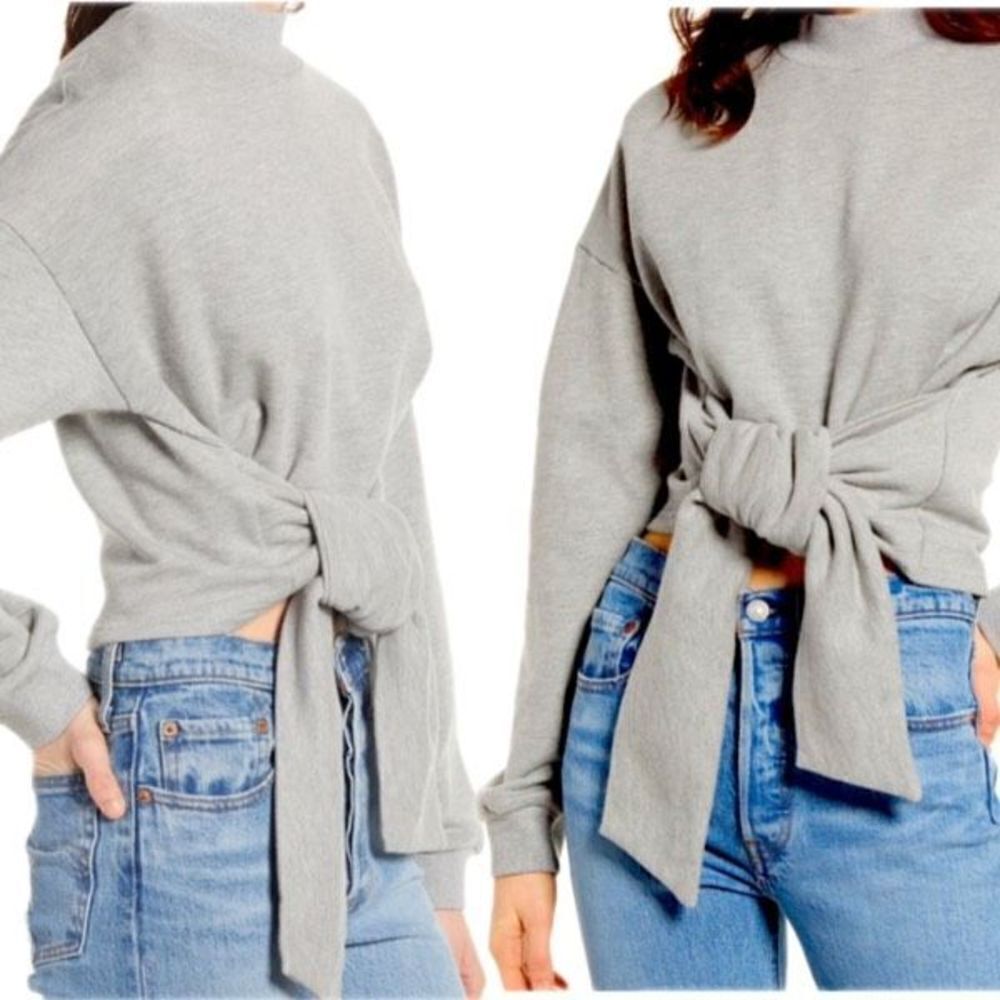 NWT MinkPink Women's Tie Front Mock Neck Pullover Sweatshirt Gray Marled Size XS